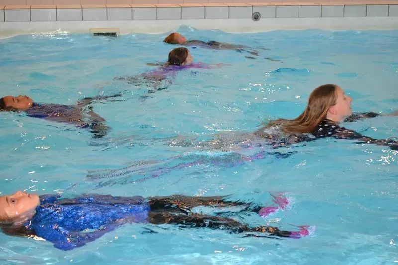 Helder op oplichter plannen Data gekleedzwemmen - Zwemschool Aqua Groningen